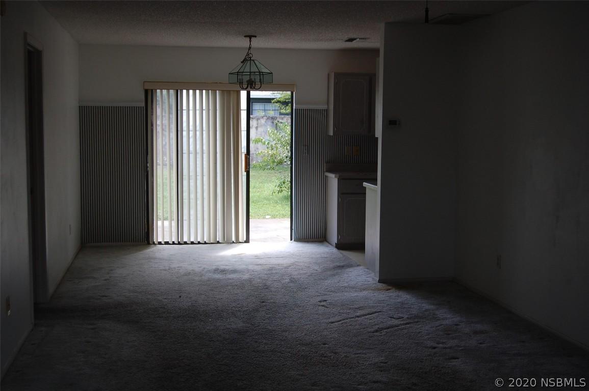 424 Falcon Ave., Edgewater, FL 32141
