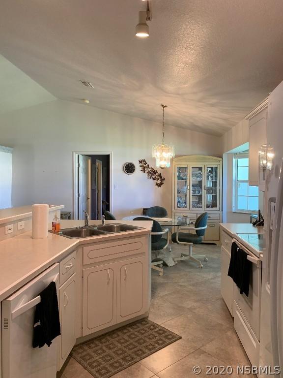 3004 Kumquat Dr., Edgewater, FL 32141