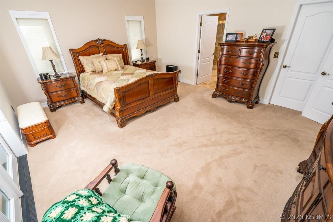 187 Azalea Rd., Edgewater, FL 32141