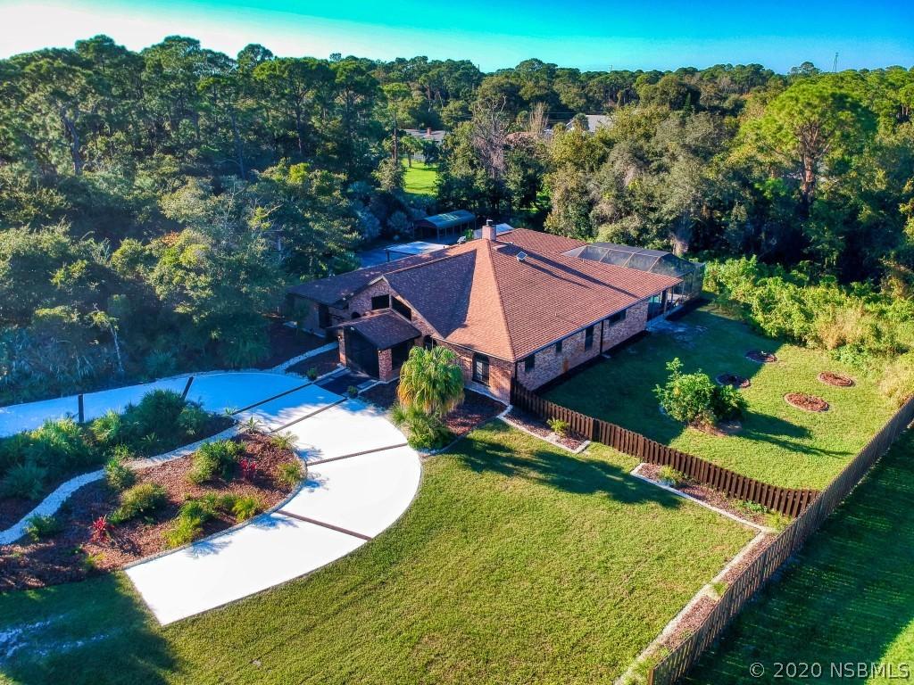 135 Arbor Ln., Edgewater, FL 32141