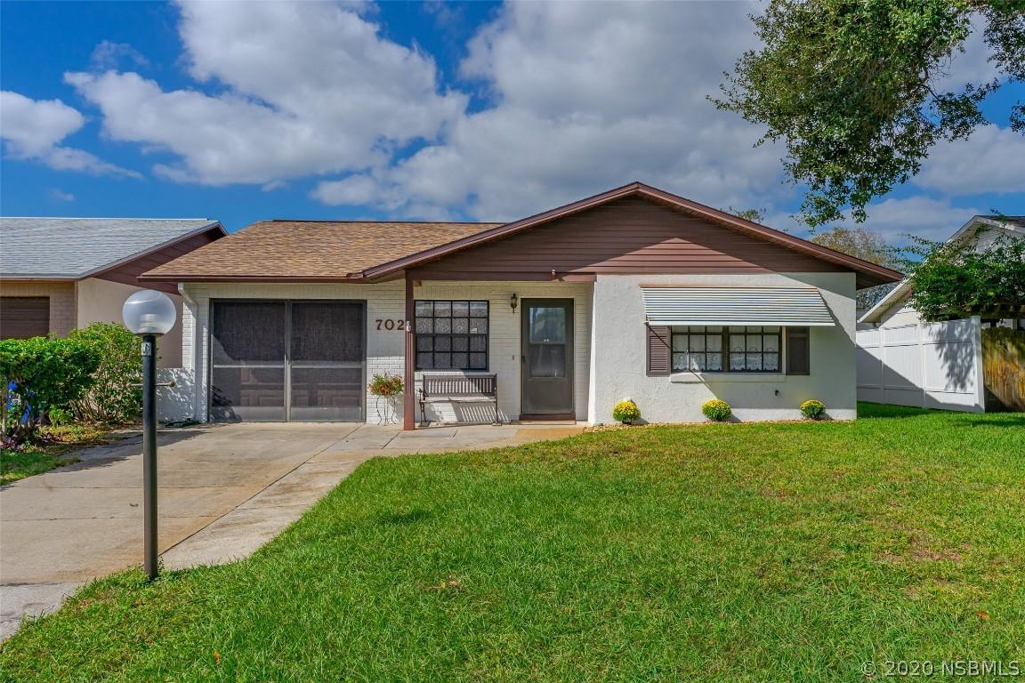 702 Egret Ct., Edgewater, FL 32141