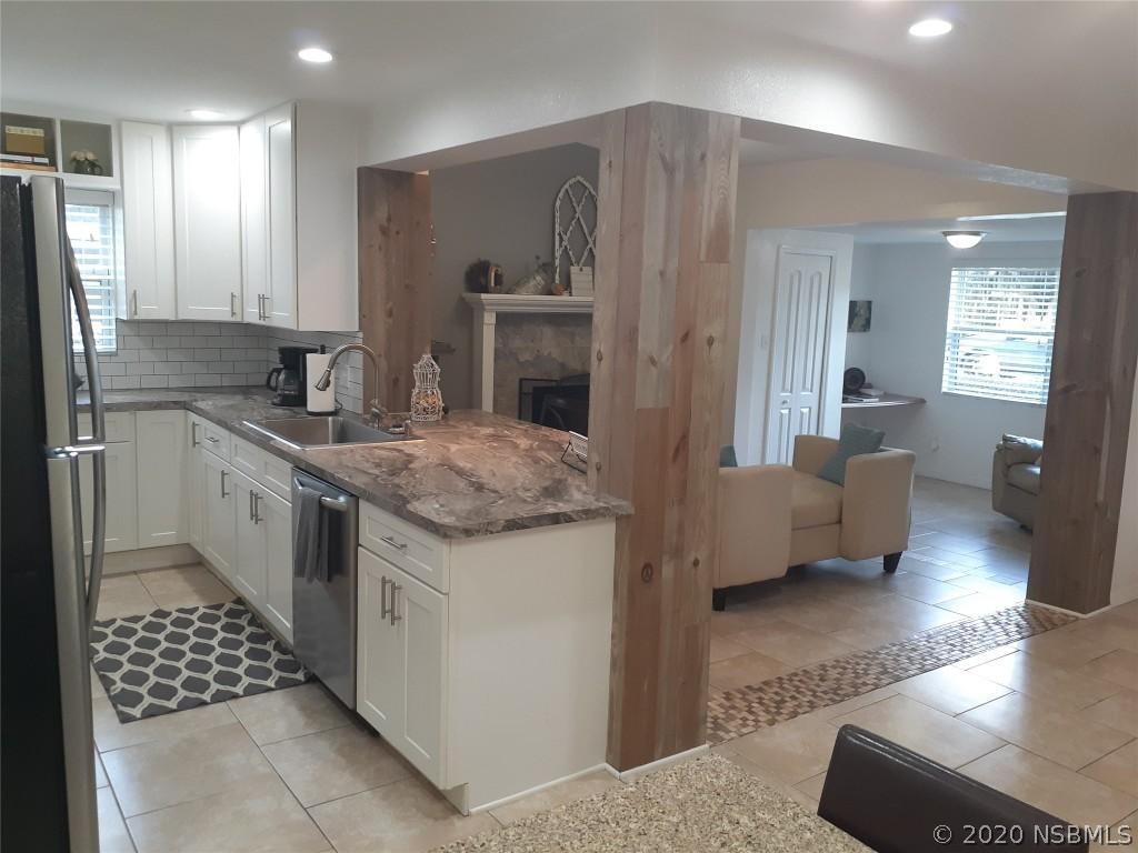 164 Ellison Ave., New Smyrna Beach, FL 32168