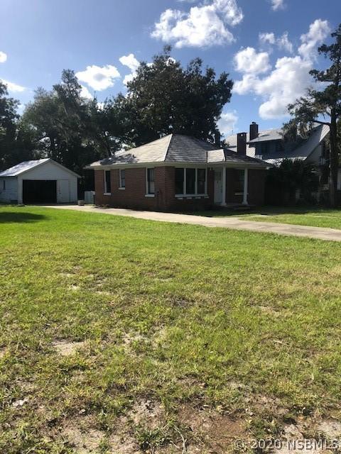 102 Hamilton Rd., Edgewater, FL 32132