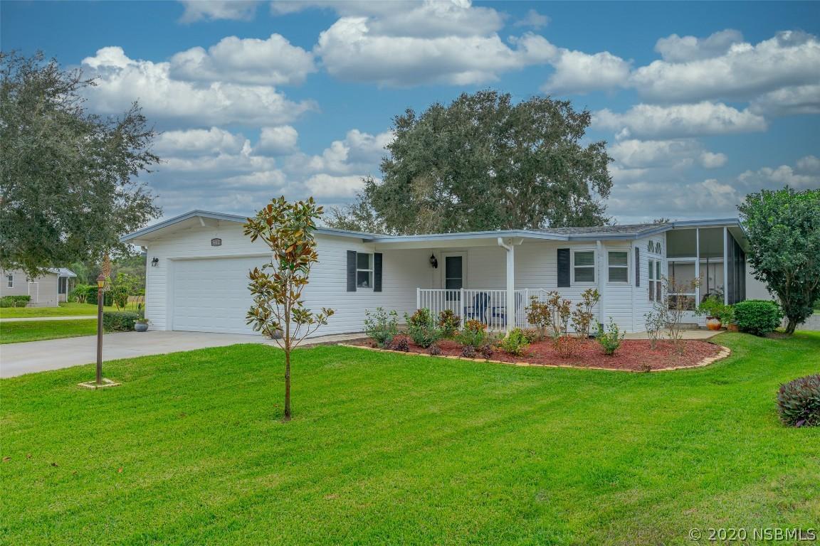442 Sioux Blvd., Oak Hill, FL 32759