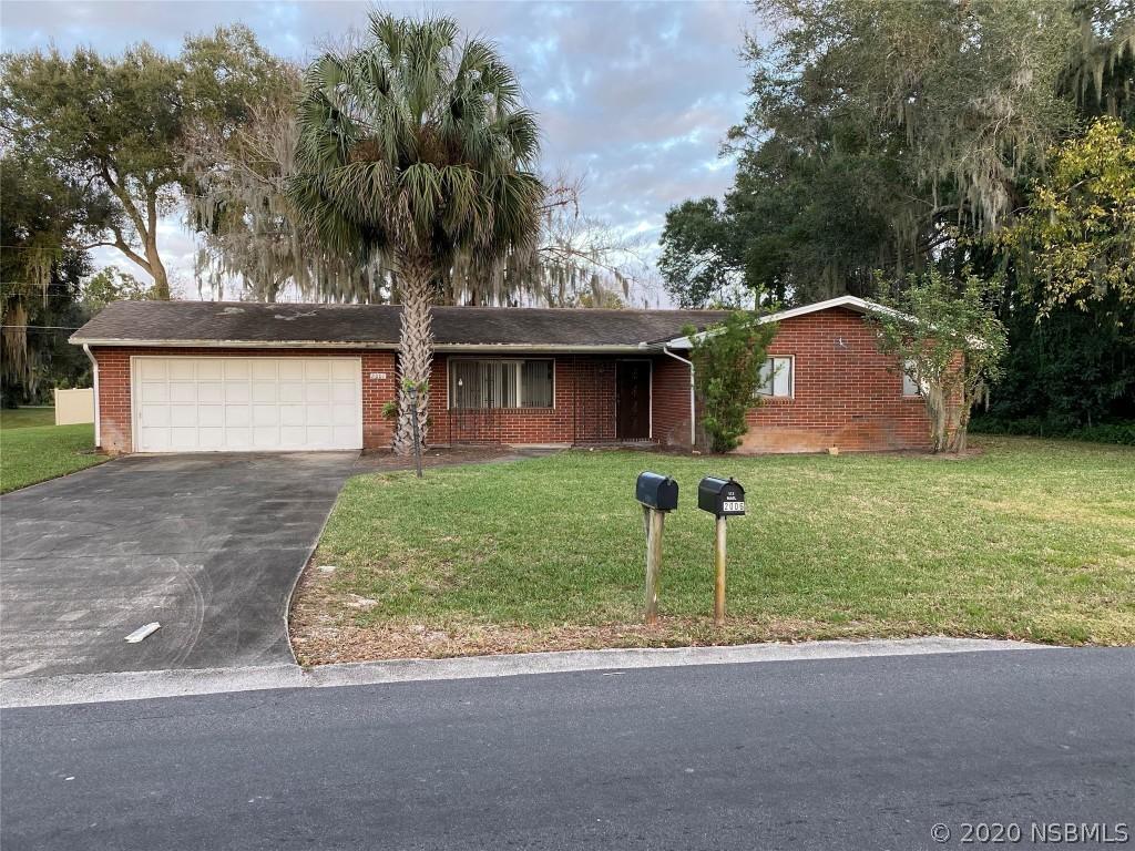 2001 Royal Palm Dr., Edgewater, FL 32141