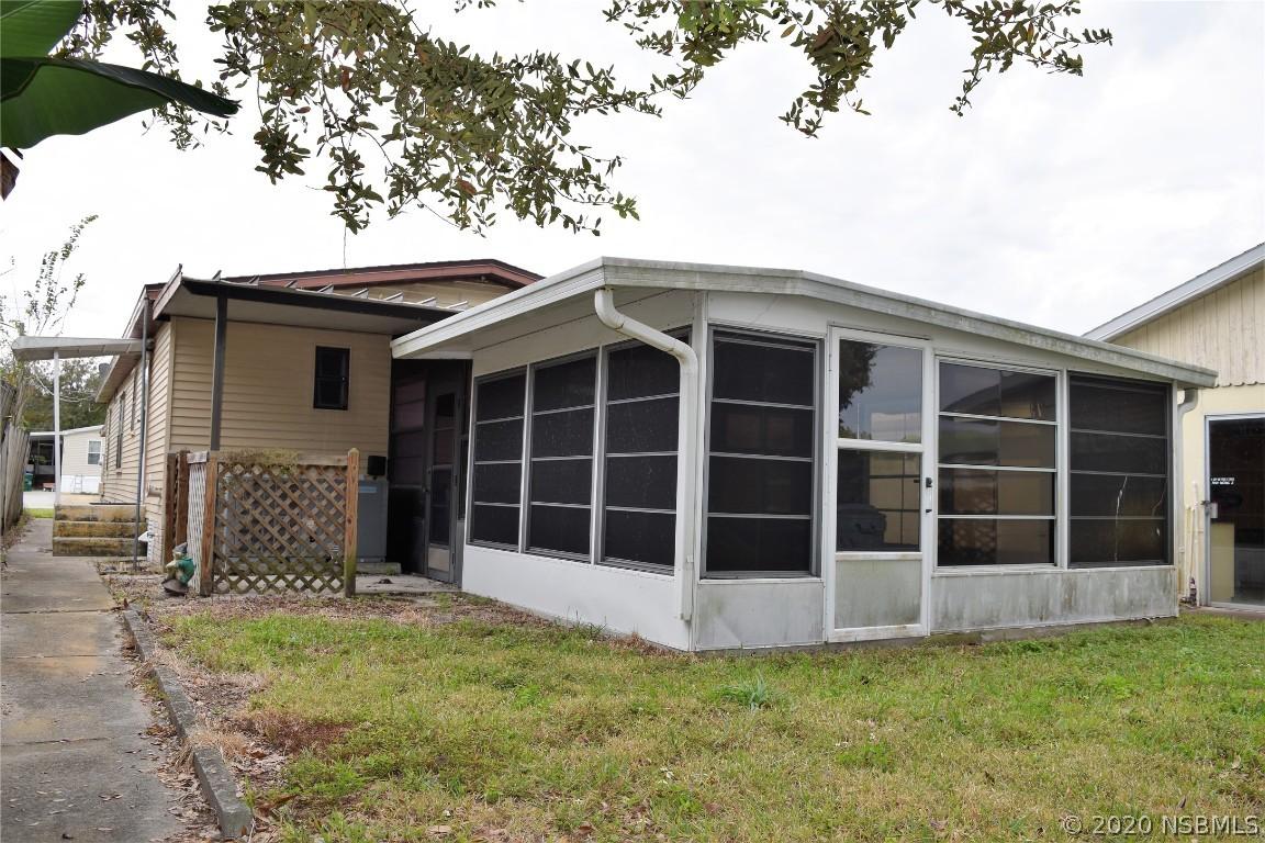 168 Gary Ave., Oak Hill, FL 32759