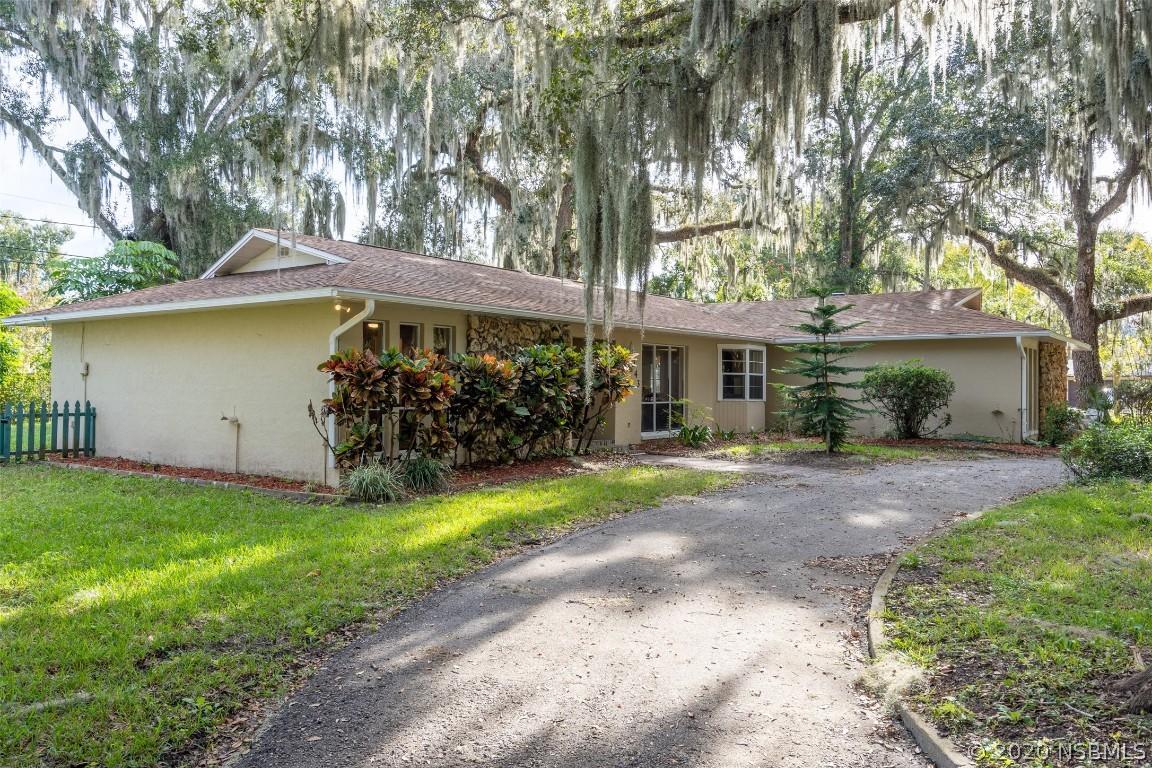 3043 Needle Palm Dr., Edgewater, FL 32141