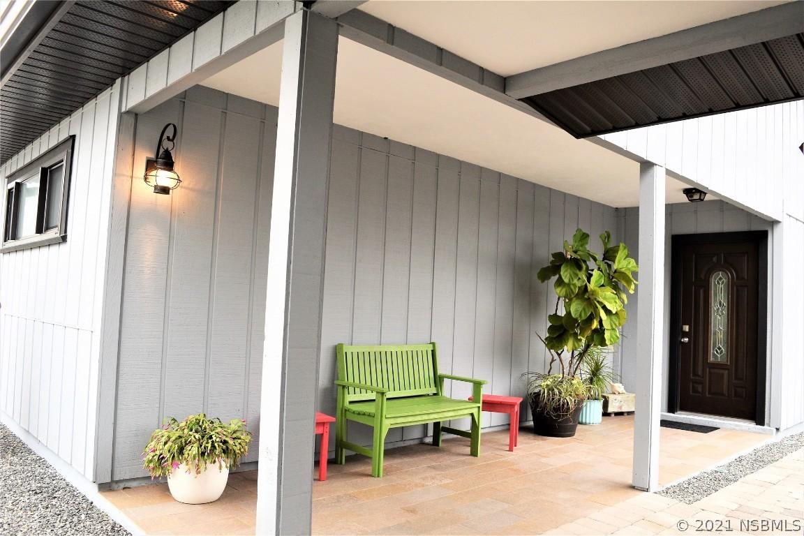 237 Gary Ave., Oak Hill, FL 32759