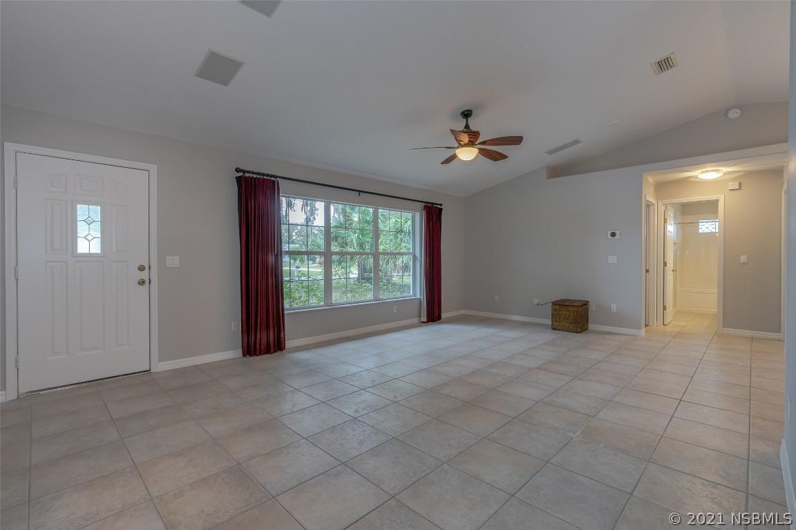 2803 Pine Tree Dr., Edgewater, FL 32141