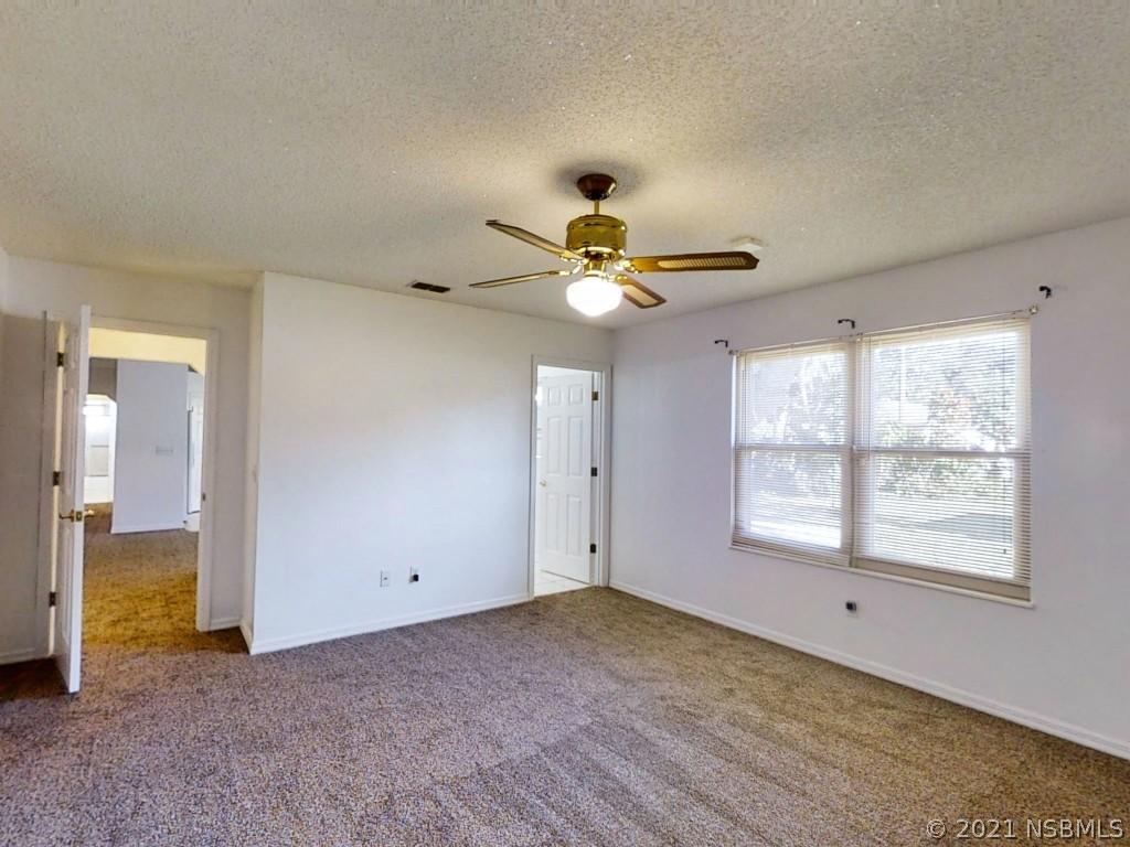 1315 Travelers Palm Dr., Edgewater, FL 32132