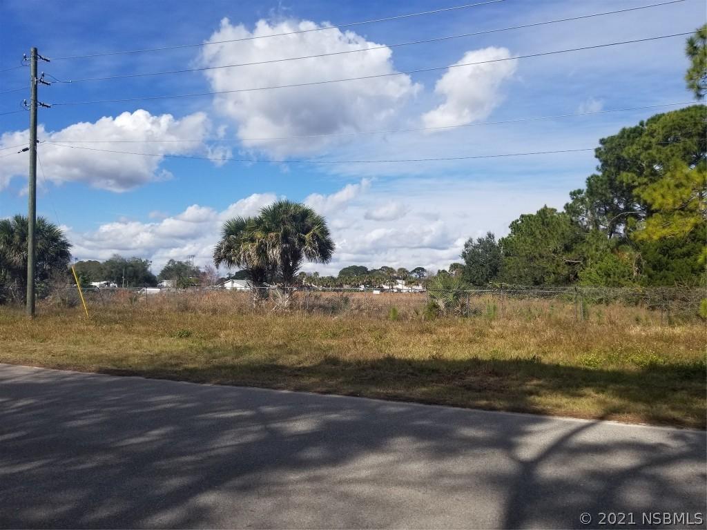125 W Marion Ave., Edgewater, FL 32132