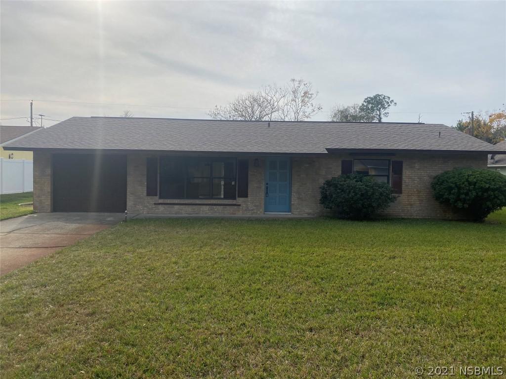 1318 Queen Palm Dr., Edgewater, FL 32132