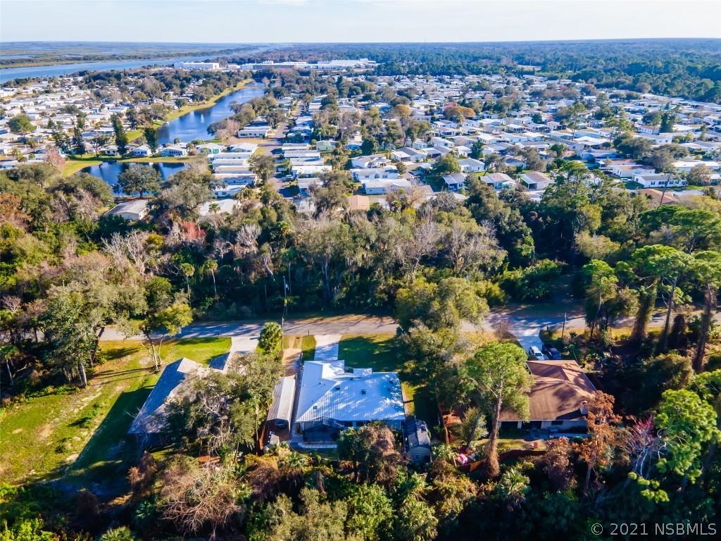 138 Poinciana Rd., Edgewater, FL 32141