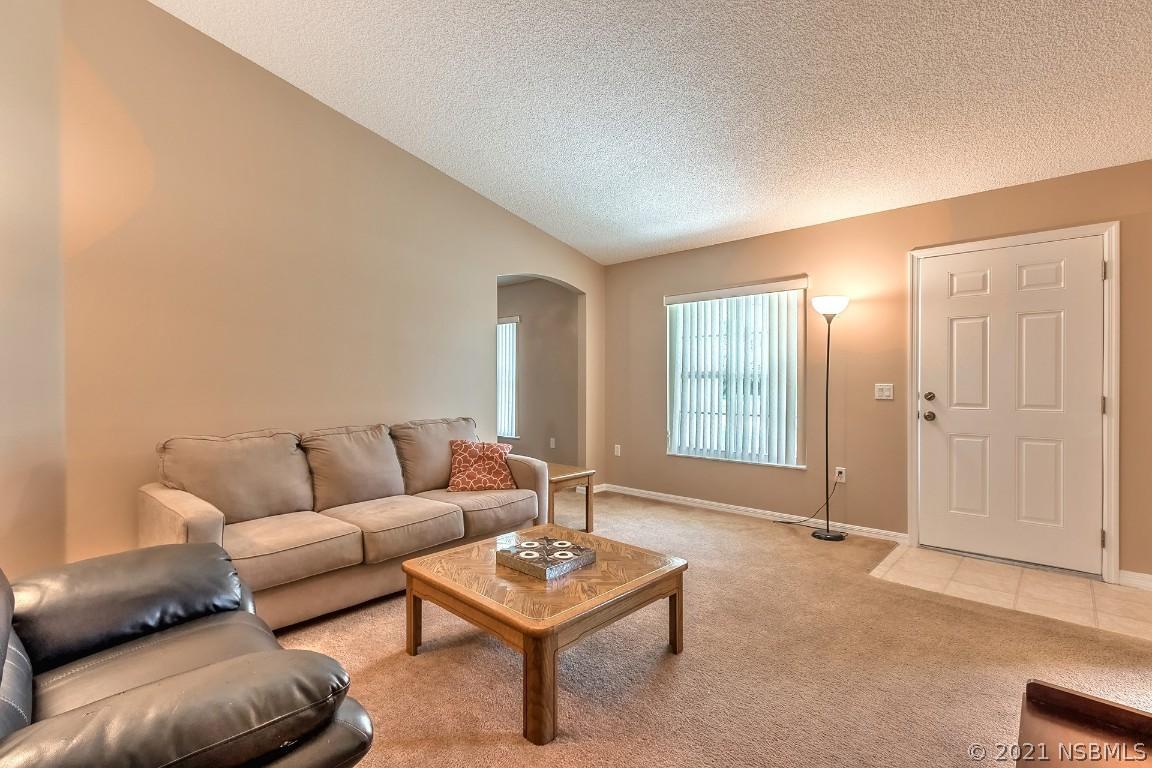 2431 Victory Palm Dr., Edgewater, FL 32141