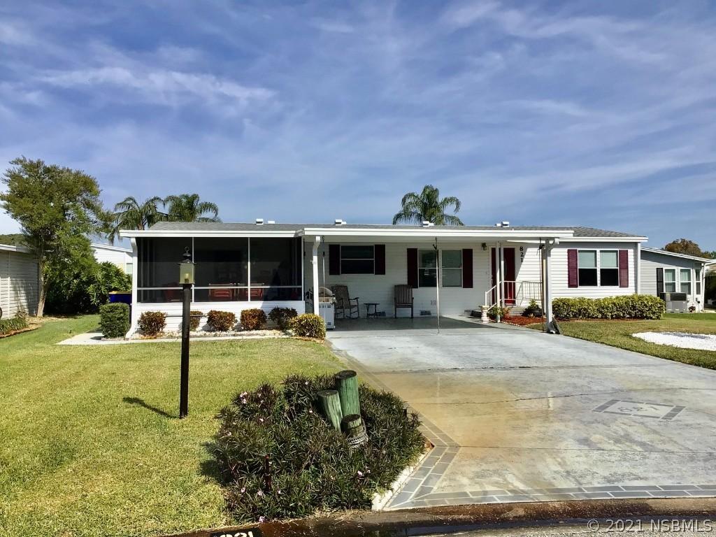 821 Masthead Ln., Edgewater, FL 32141