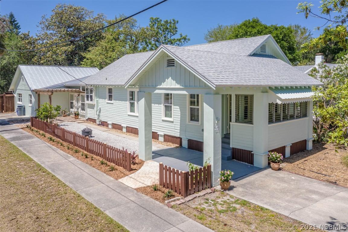 822 Live Oak St., New Smyrna Beach, FL 32168