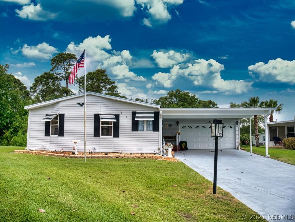 613 Charter Ln., Edgewater, FL 32141
