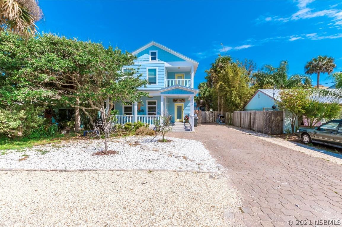 306 Due East St., New Smyrna Beach, FL 32169
