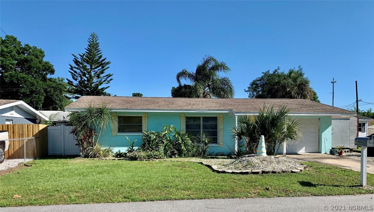 408 Adele St., Edgewater, FL 32132