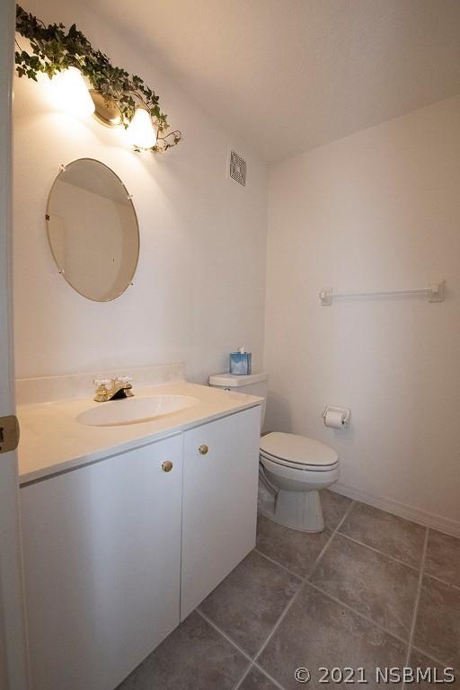 2260 Sierra Dr., New Smyrna Beach, FL 32168
