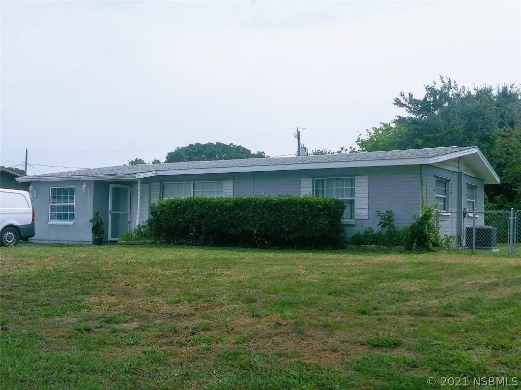 1911 Evergreen Dr., Edgewater, FL 32141