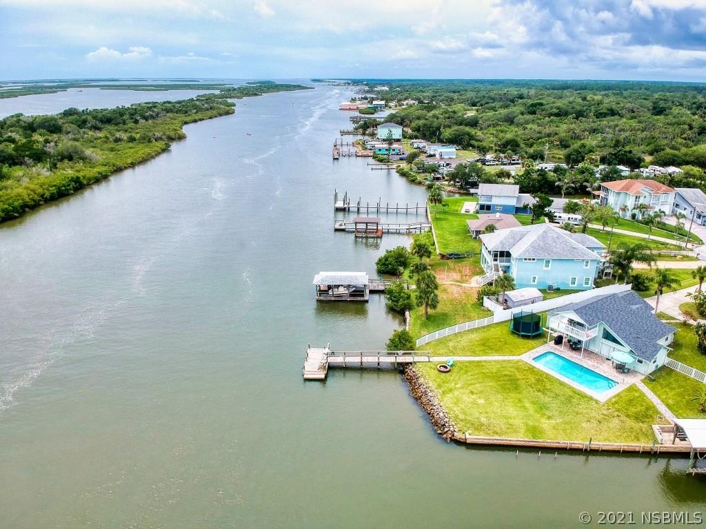 242 Gary Ave., Oak Hill, FL 32759