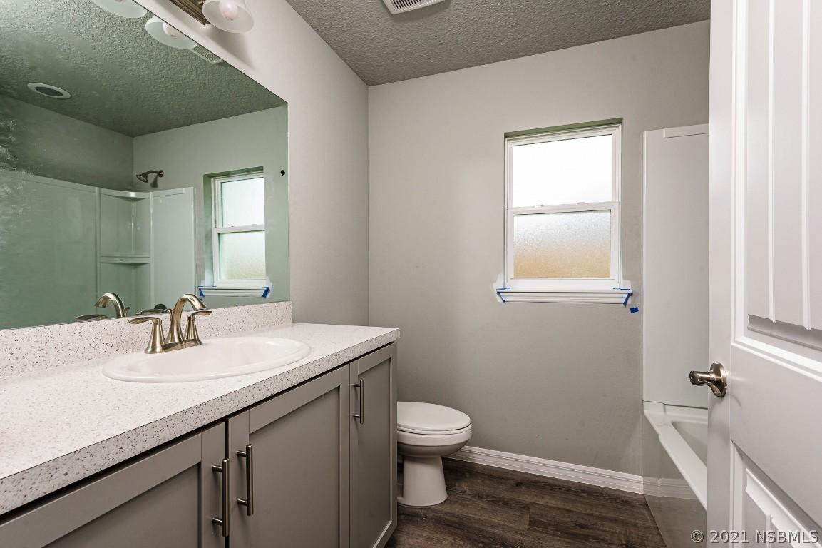 2327 Fern Palm Dr., Edgewater, FL 32141