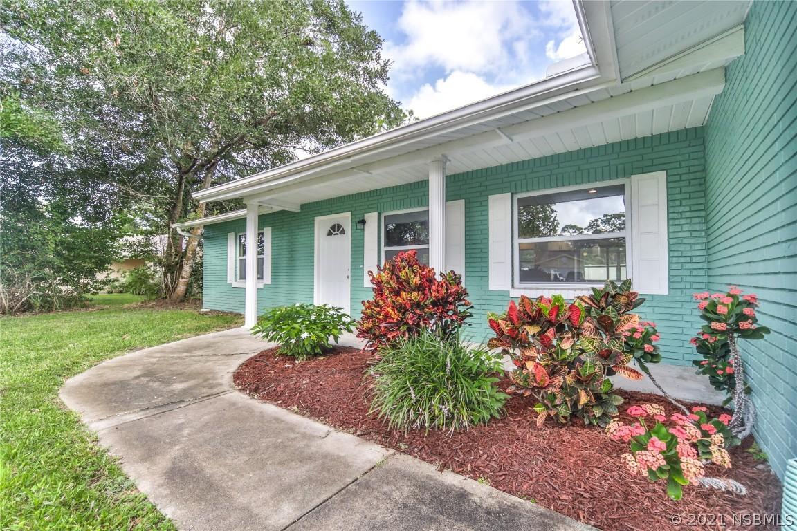 2 Pines Edge Ct., Edgewater, FL 32132