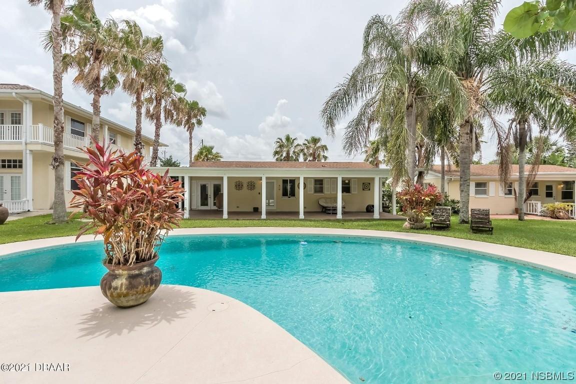 706 Ocean Ave., New Smyrna Beach, FL 32169