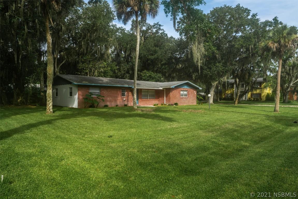 2304 Kumquat Dr., Edgewater, FL 32141