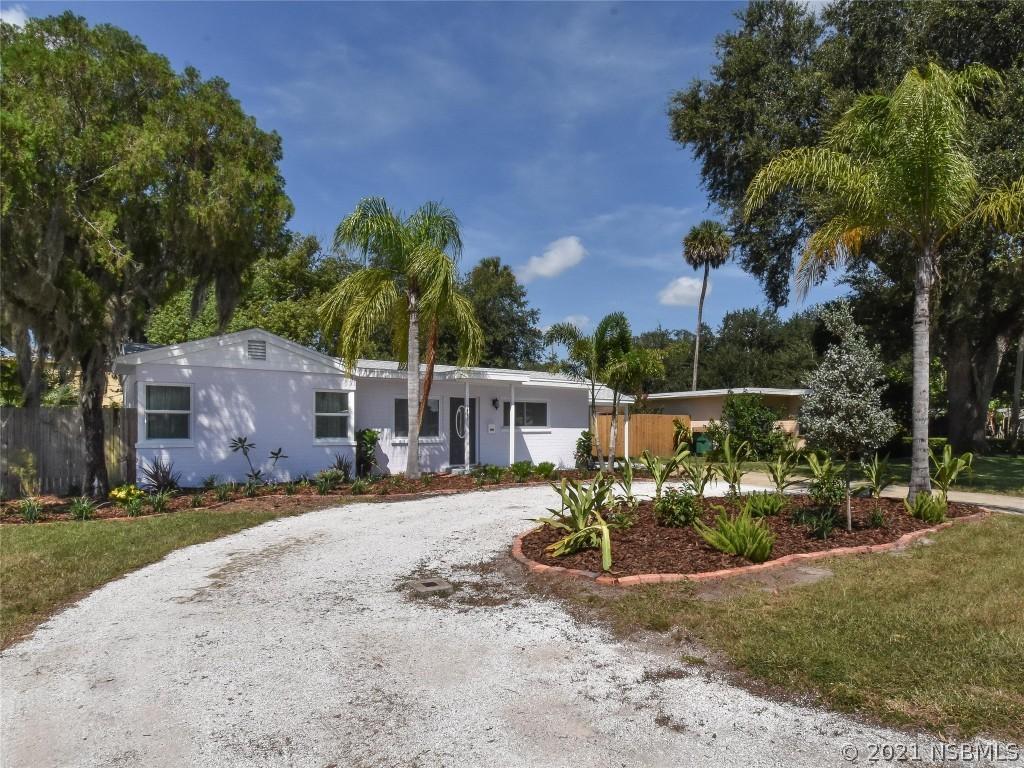 1402 Palmetto St., New Smyrna Beach, FL 32168