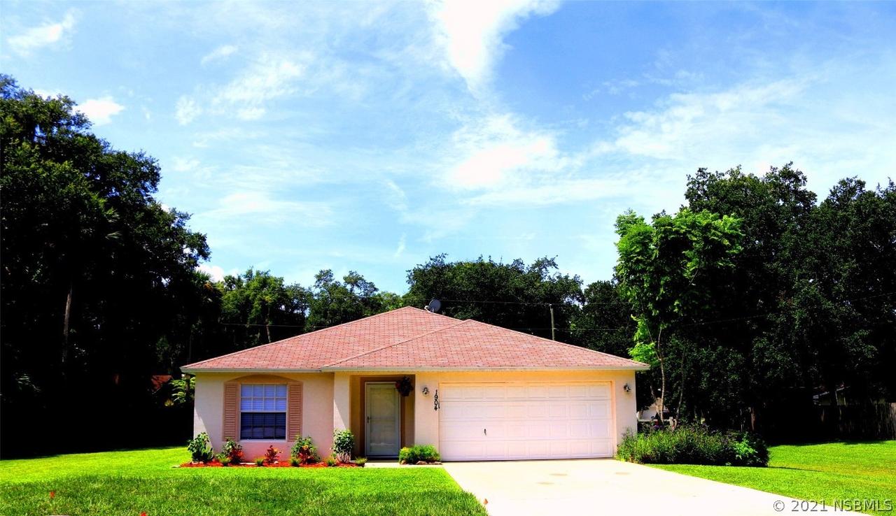 1904 Mango Tree Dr., Edgewater, FL 32141