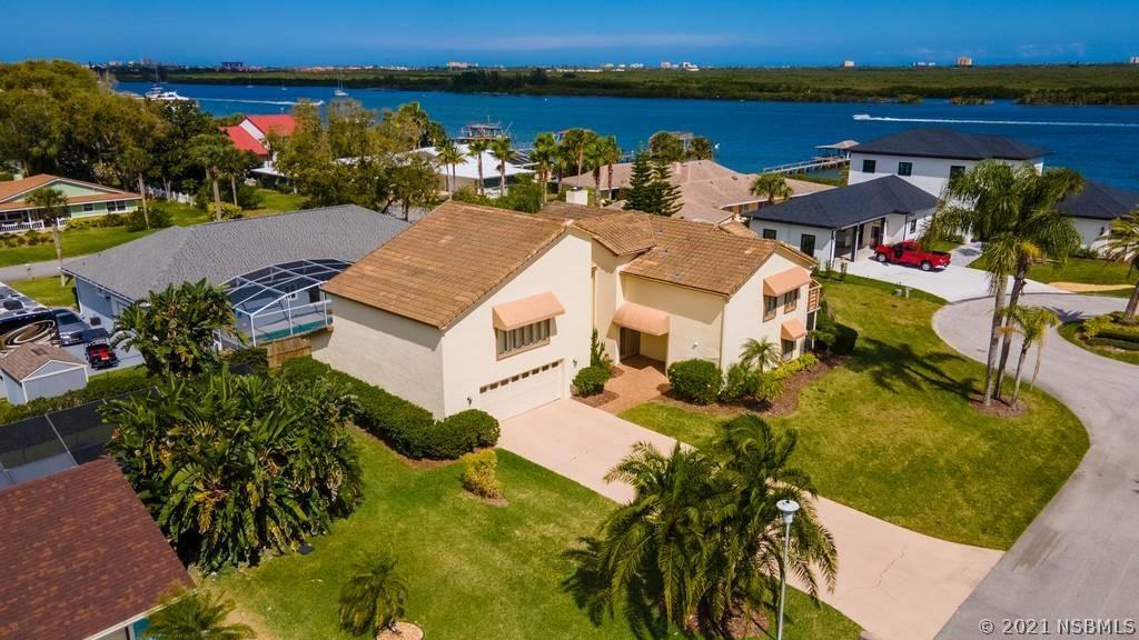 104 Donlon Dr., New Smyrna Beach, FL 32168