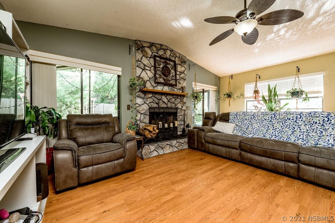 2933 Sabal Palm Dr., Edgewater, FL 32141