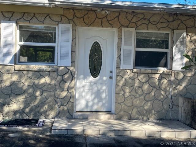 3211 Saxon Dr., New Smyrna Beach, FL 32169