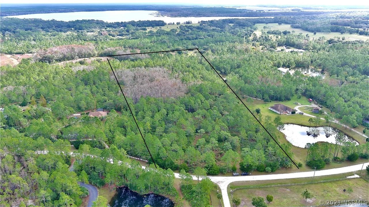 148 Ashby Cove Ln., New Smyrna Beach, FL 32168