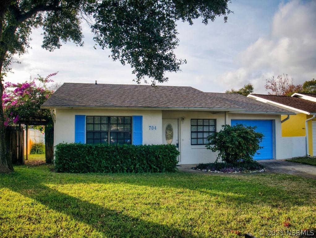704 Egret Ct., Edgewater, FL 32141