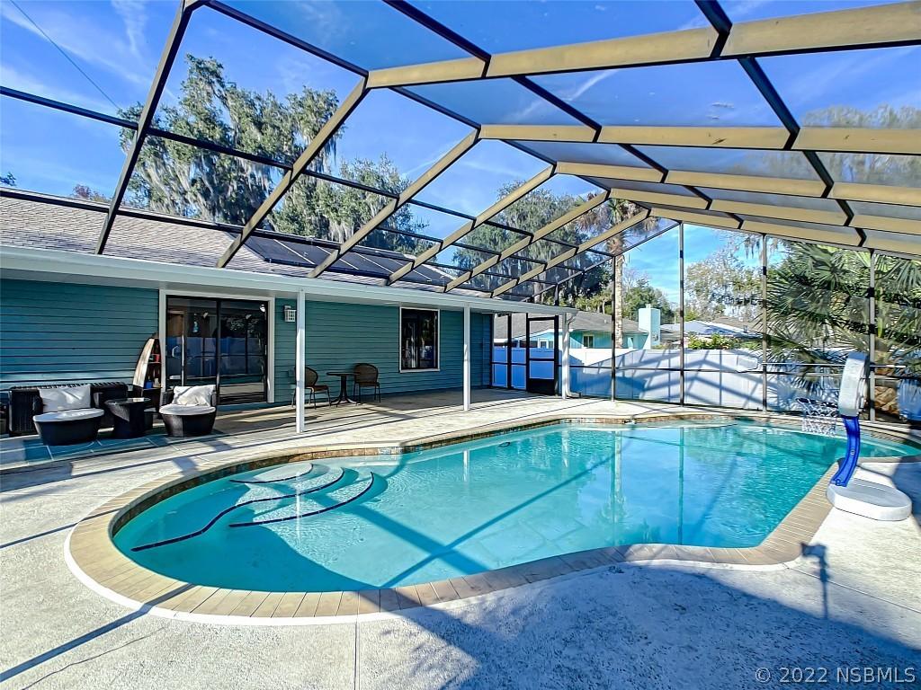 2280 Davis Dr., New Smyrna Beach, FL 32168