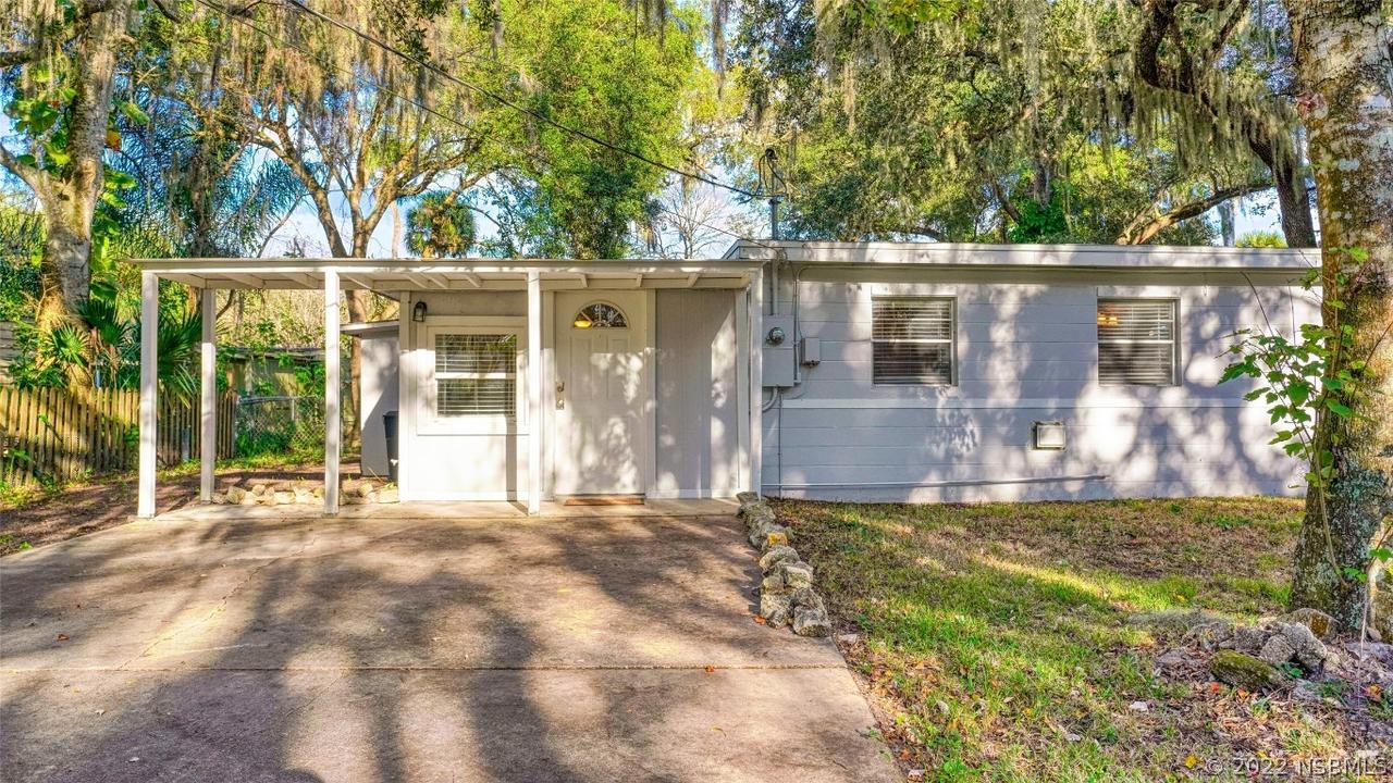 113 Fran Dr., New Smyrna Beach, FL 32168