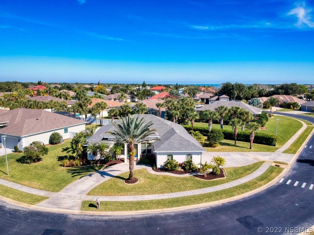 147 Mangrove Estates Cir., New Smyrna Beach, FL 32168