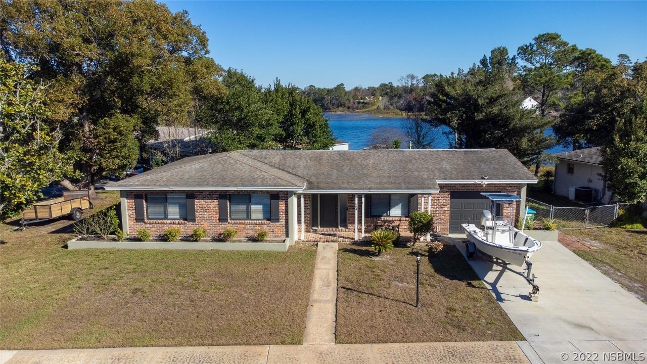 664 Hartley Ave., Deltona, FL 32725