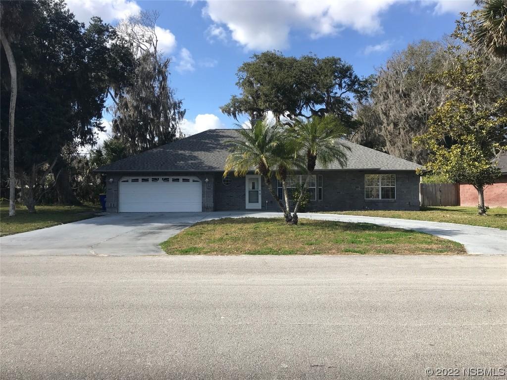 2114 Mango Tree Dr., Edgewater, FL 32114