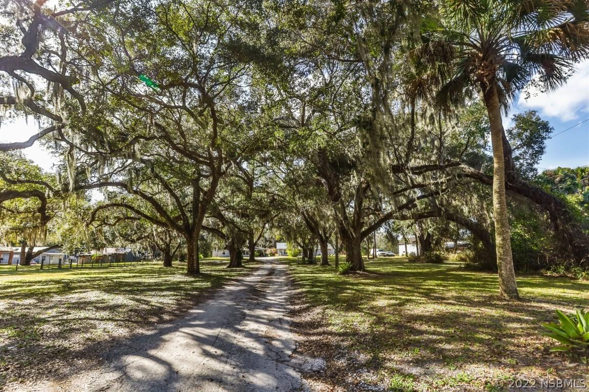 286 S Us Highway 1, Oak Hill, FL 32759