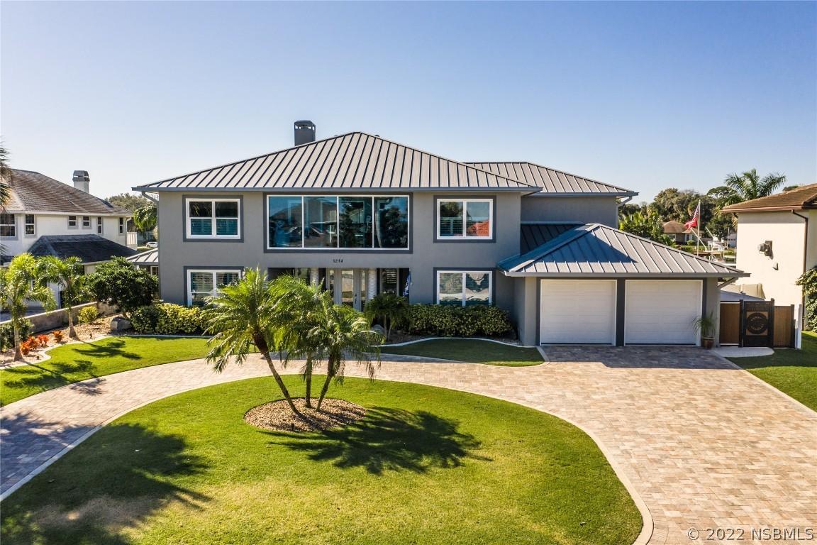 1214 Commodore Dr., New Smyrna Beach, FL 32168