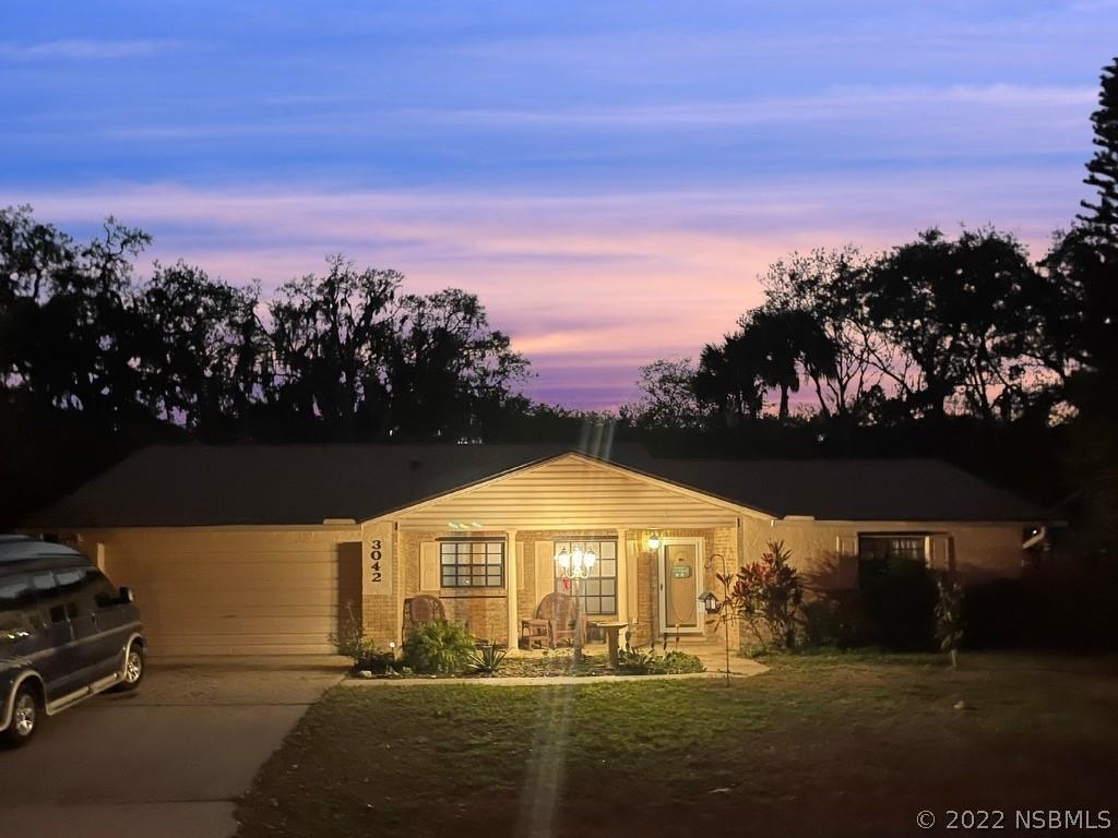 3042 Mango Tree Dr., Edgewater, FL 32141
