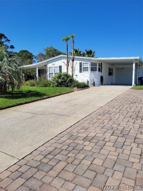 611 Charter Ln., Edgewater, FL 32141