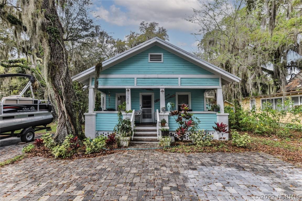 1208 Palmetto St., New Smyrna Beach, FL 32168