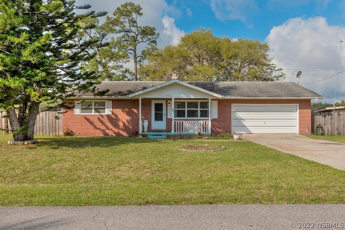 1006 Lake Ave., Edgewater, FL 32141