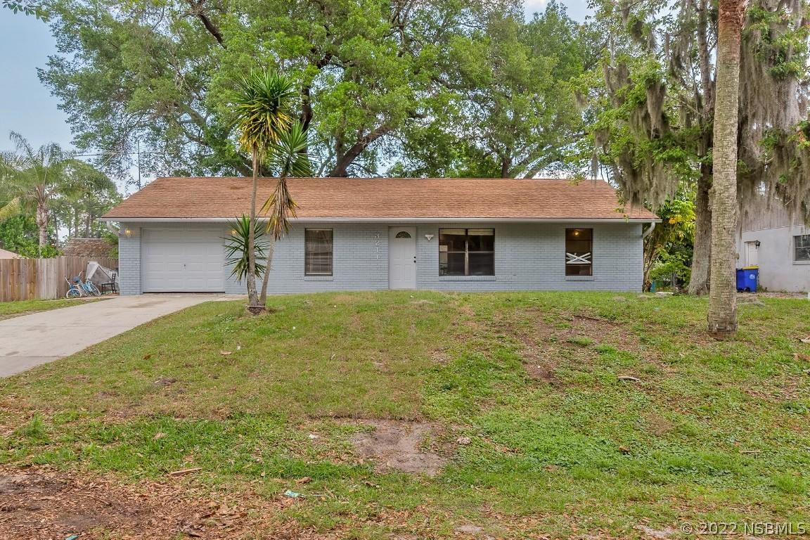 3211 Yule Tree Dr., Edgewater, FL 32141