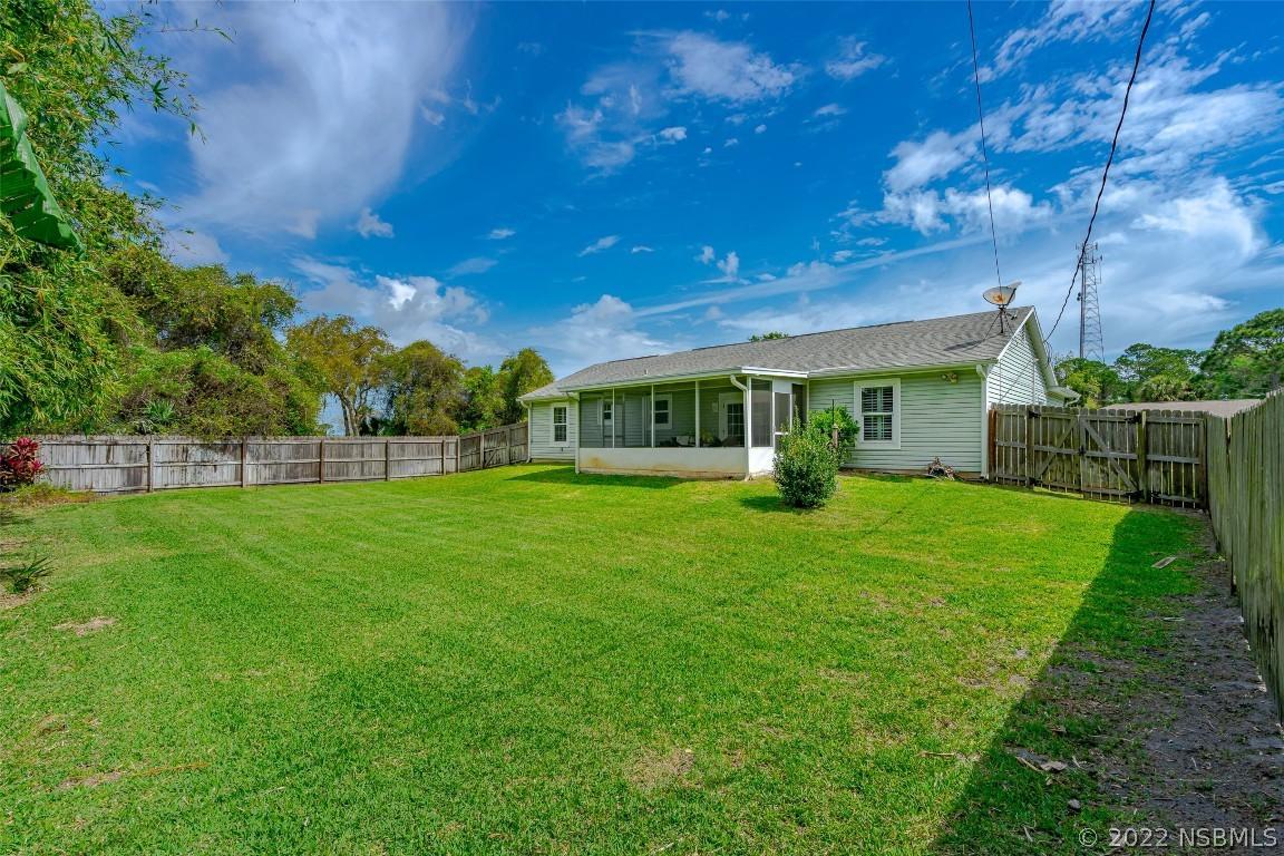 2720 Banyan Tree Dr., Edgewater, FL 32141